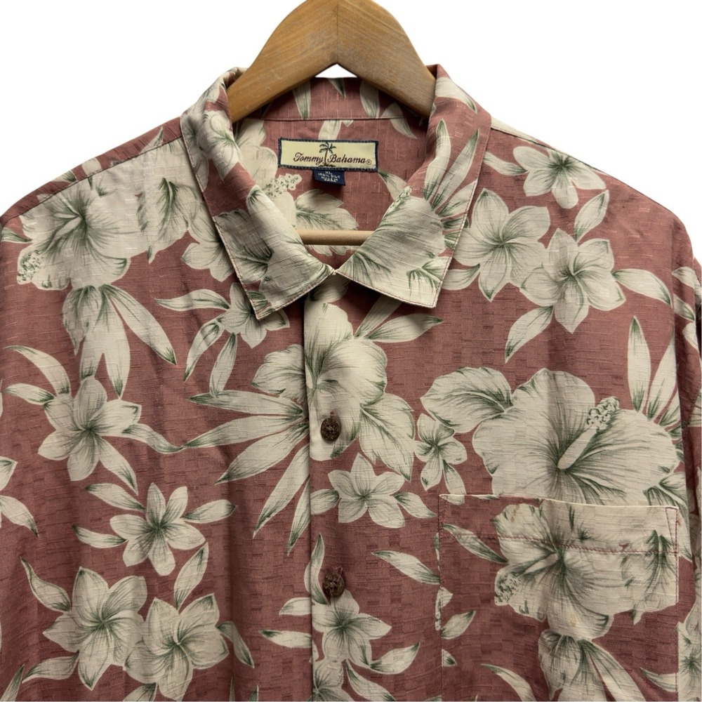 Tommy Bahama Men's Size XL Floral Flowers Pale Red Silk Hawaiian Camp Shirt euc